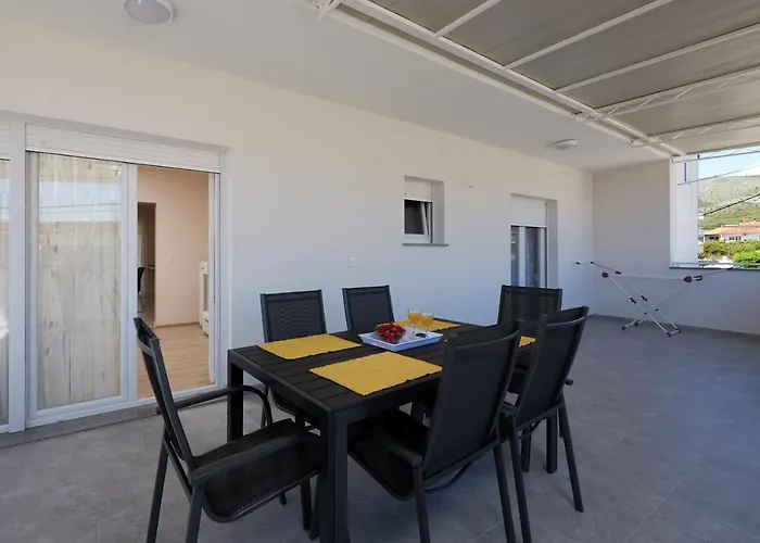 아파트 Tim 트로기르